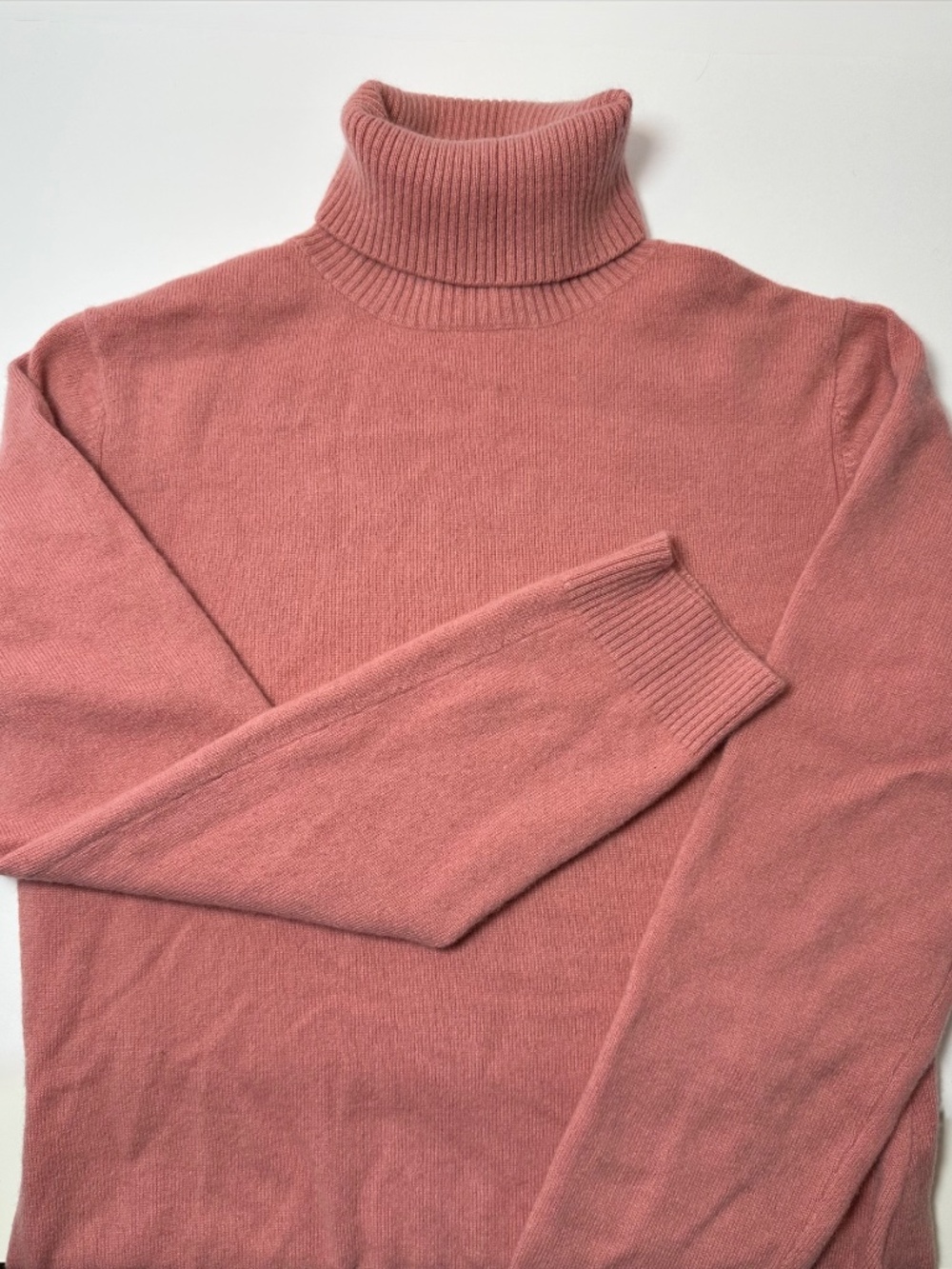 Marc Allan 100% Cashmere Sweater | Turtleneck | Pink Cozy Knit | Size L - Picture 2 of 13